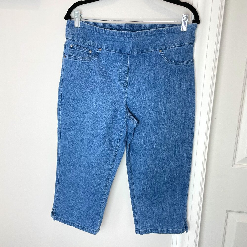 Ruby Rd. Stretch pull-on Denim Capris size 12P - Picture 2 of 11